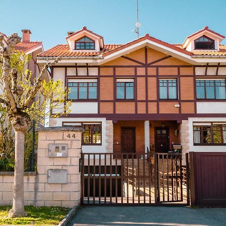 Chalet Bilbao-Aeropuerto Sondika المظهر الخارجي الصورة